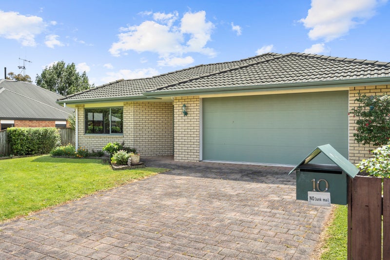 10 John Webb Drive, Glenview, Hamilton - Carousel 2
