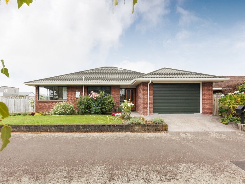 195 Albert Street, Hokowhitu, Palmerston North - Carousel 1