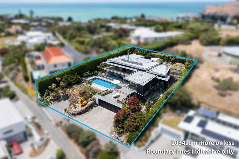 7 Scarborough Fare, Scarborough, Christchurch - Carousel 2