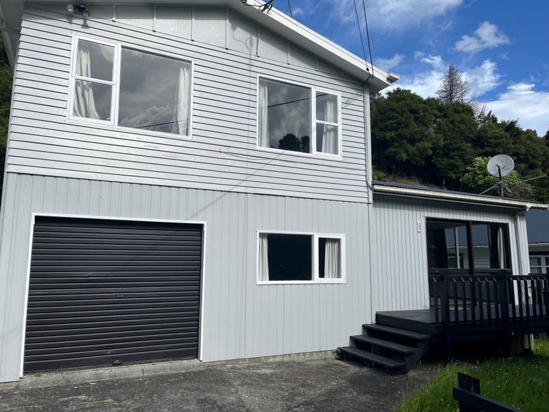 120 Hair Street, Wainuiomata, Lower Hutt - Carousel 1