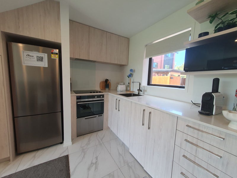 7/61 Wingate Street, Avondale, Auckland - Carousel 2