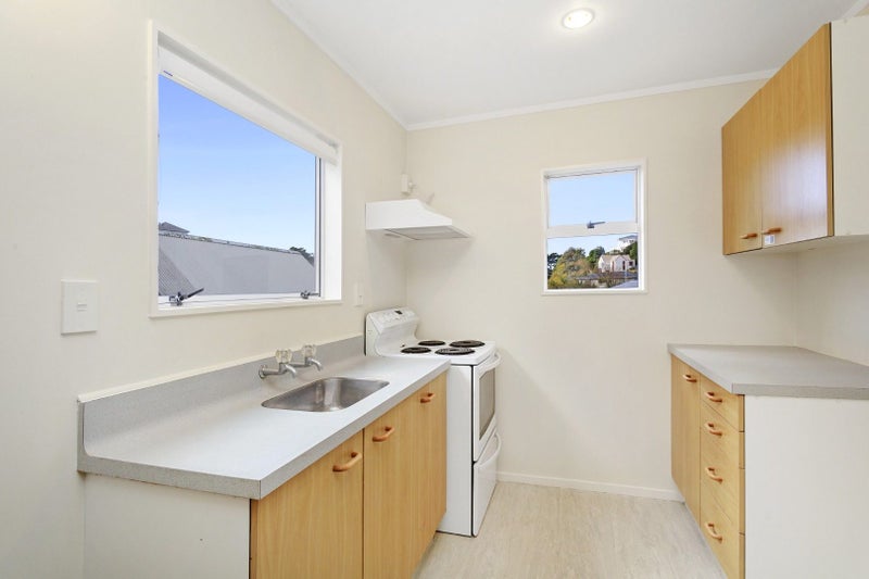 44 Moffitt Street, Vogeltown, Wellington - Carousel 2