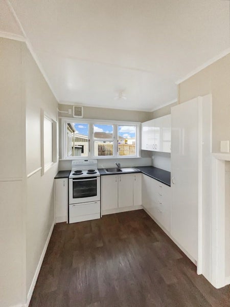 14 Devon Street, Tapanui - Carousel 2