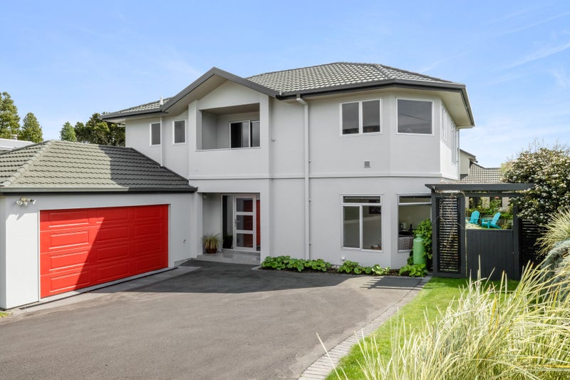 22D Lismore Street, Strandon, New Plymouth - Carousel 2