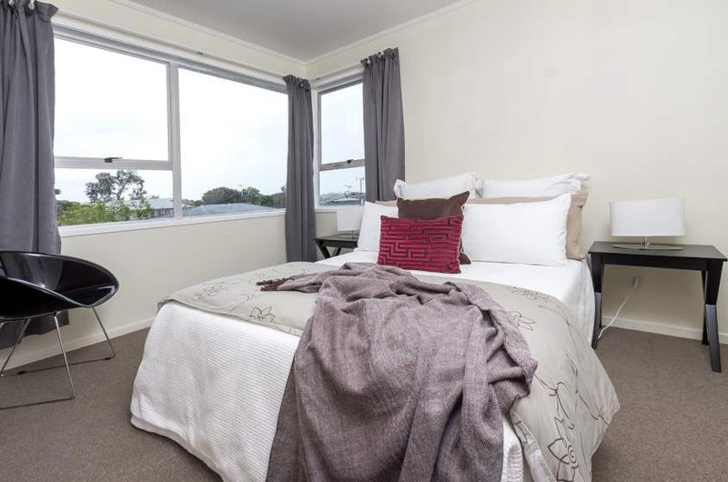 63 Howard Hunter Avenue, Saint Johns, Auckland - Carousel 2