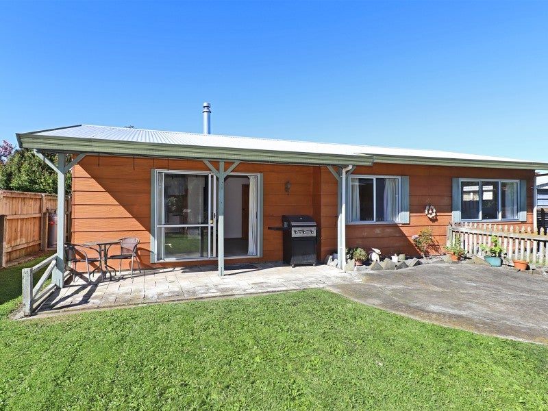 706A Avenue Road East, Parkvale, Hastings - Carousel 1