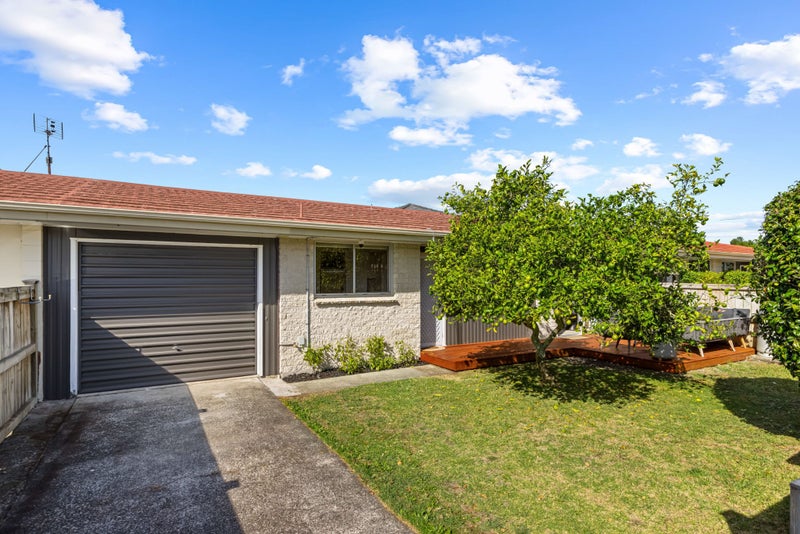 2/59 Hatton Road, Orewa, Orewa - Carousel 2