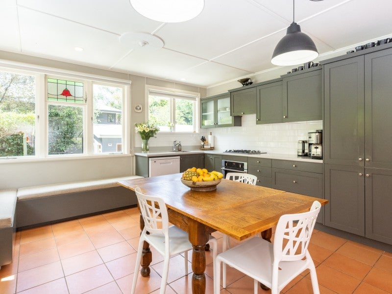 21 Goldsmith Road, Hospital Hill, Napier - Carousel 2