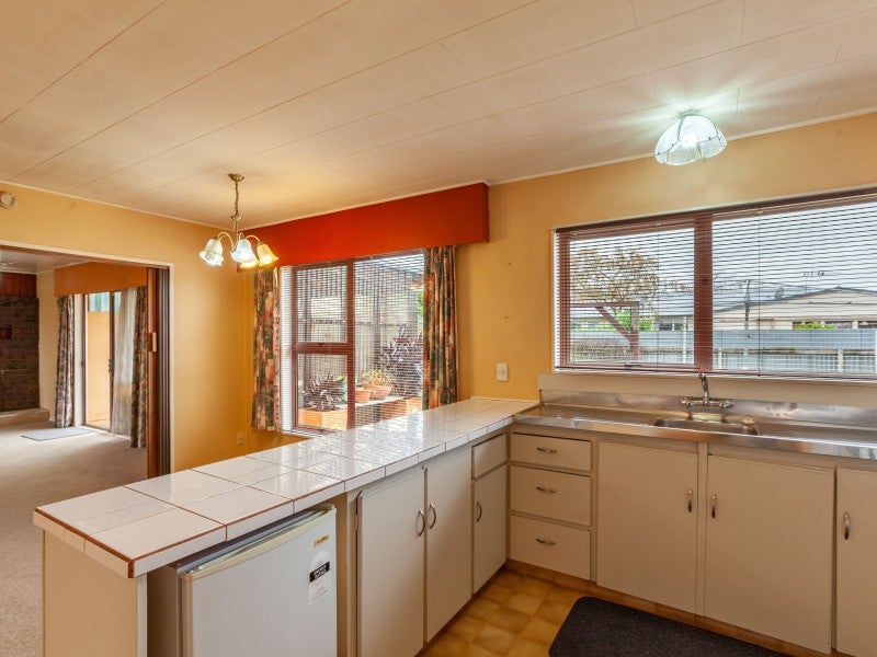 100 Wynyard Crescent, Tamatea, Napier - Carousel 2