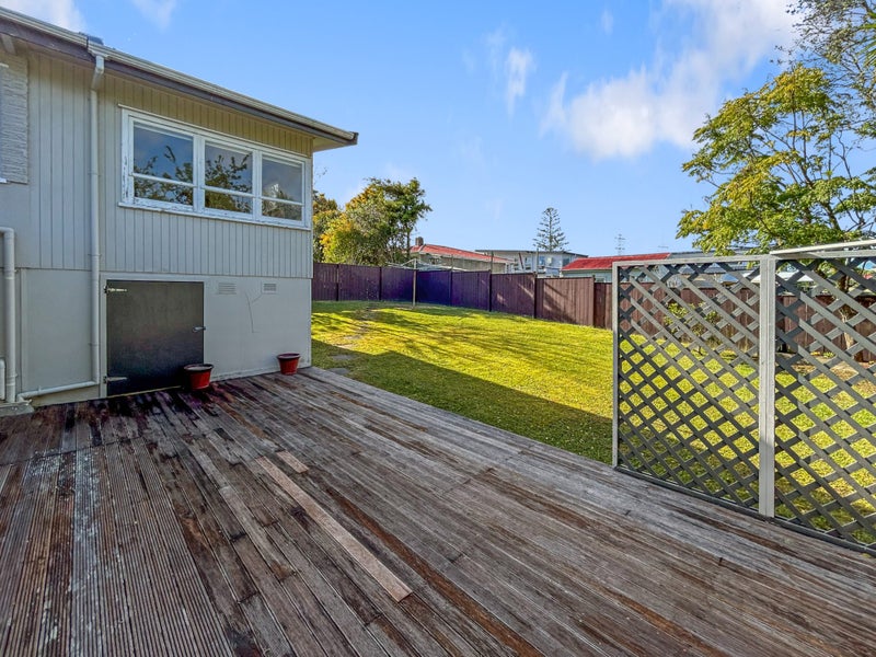 6 Mary Dreaver Street, New Windsor, Auckland - Carousel 15