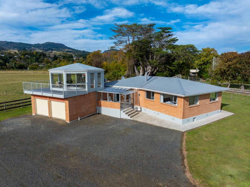 13 McLachlan Street, Waitati, Waitati - Carousel 2
