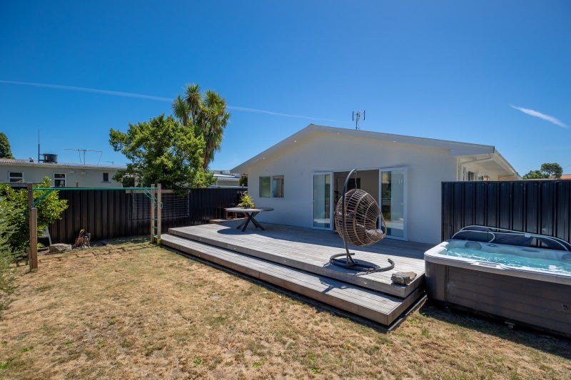 3/108 Grove Street, The Wood, Nelson - Carousel 1