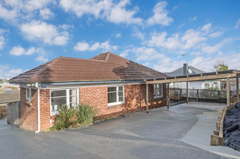 28 Hillcrest Road, Papatoetoe, Auckland - Carousel 1