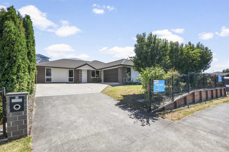 64 Farnborough Drive, Grandview Heights, Hamilton - Carousel 21