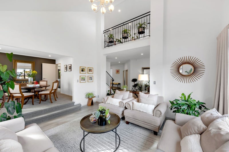 18 Ainwick Road, Flat Bush, Auckland - Carousel 1