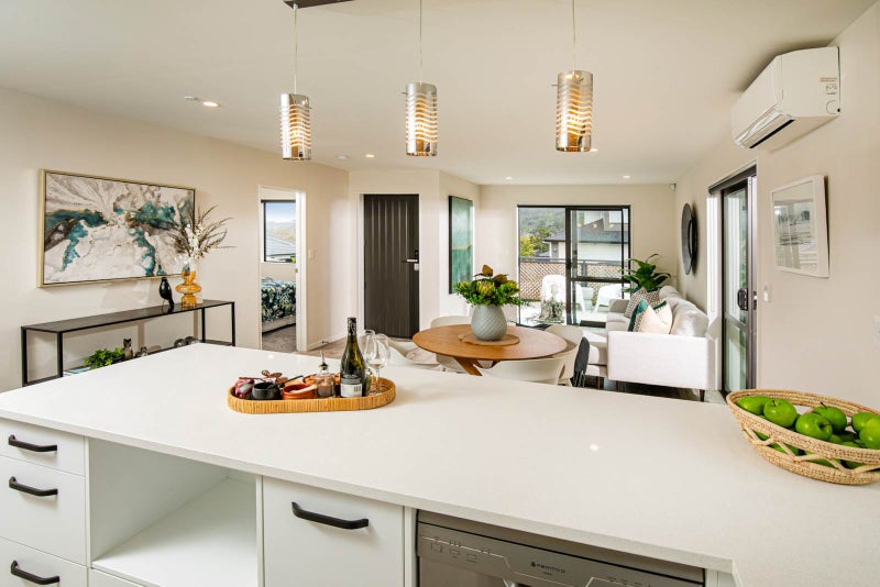 72 Jeroboam Loop, Kumeū - Carousel 1