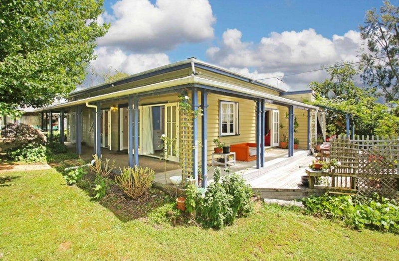 787 Runciman Road, Runciman, Drury - Carousel 1