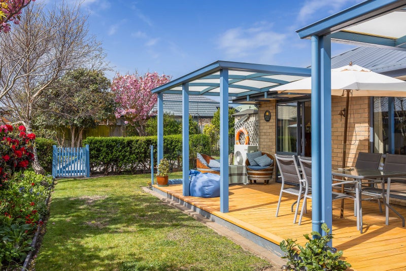 62 Aston Drive, Waimairi Beach, Christchurch - Carousel 2
