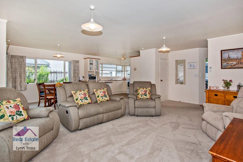 15 Haronui Street, Kensington, Whangarei - Carousel 2