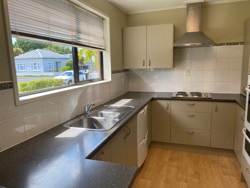 1/117 Bristol Street, St Albans, Christchurch - Carousel 2