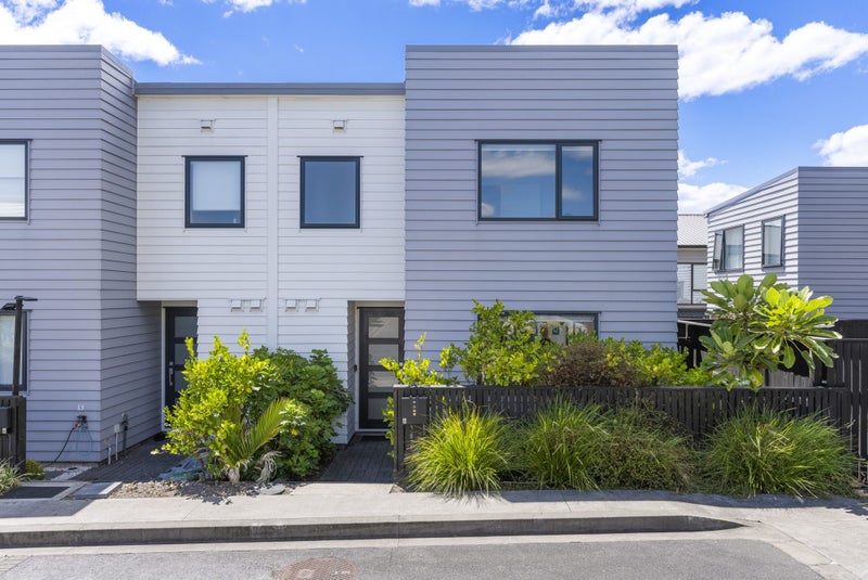 6 Fuselage Road, Hobsonville, Auckland - Carousel 1