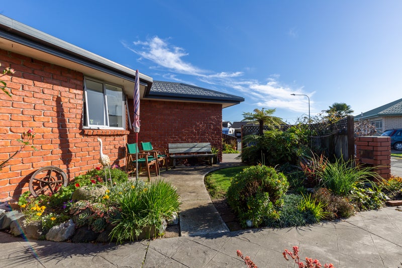 8 Musgrave Crescent, Tahunanui, Nelson - Carousel 2