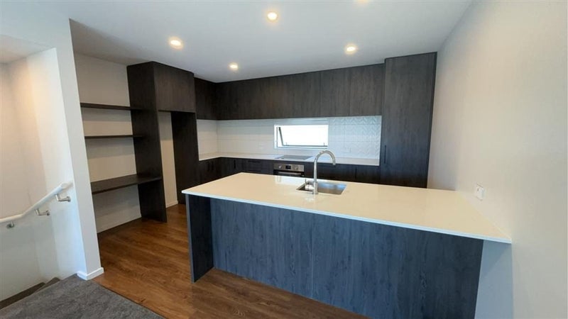 4/317 Lincoln Road, Addington, Christchurch - Carousel 2