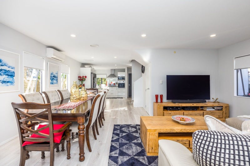 1/48 Schnapper Rock Road, Schnapper Rock, Auckland - Carousel 1