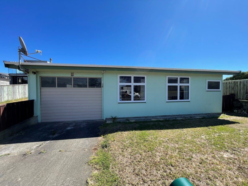59 Rua Avenue, Waitarere Beach, Levin - Carousel 1