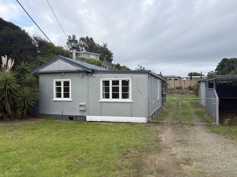 145 Kahukura Avenue, Waitarere Beach, Levin - Carousel 1