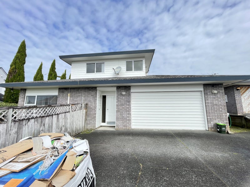 2/34 Simmental Crescent, Somerville, Manukau - Carousel 20
