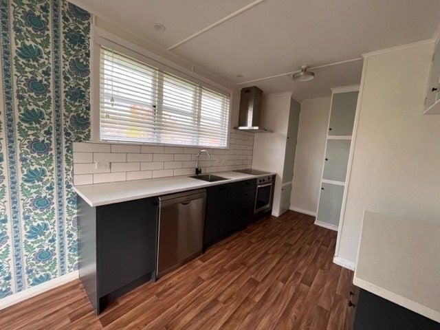31 Colson Street, Avalon, Lower Hutt - Carousel 2
