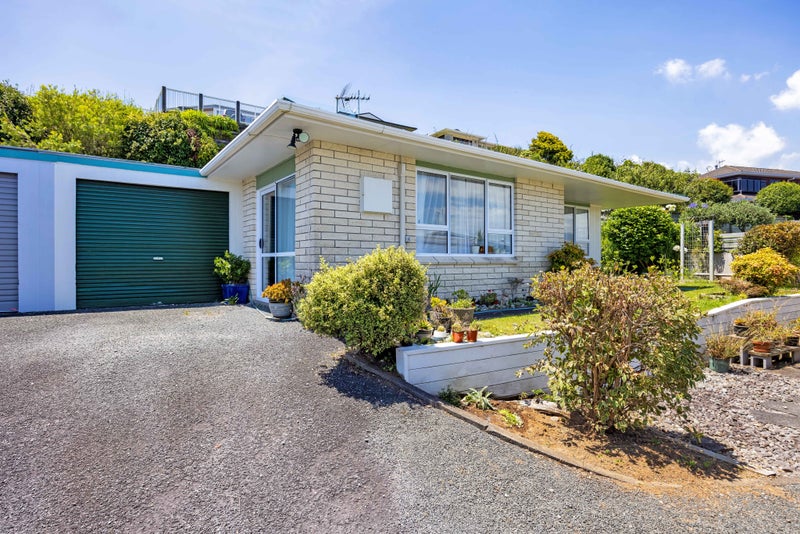 5A Rossiter Crescent, Lynmouth, New Plymouth - Carousel 2