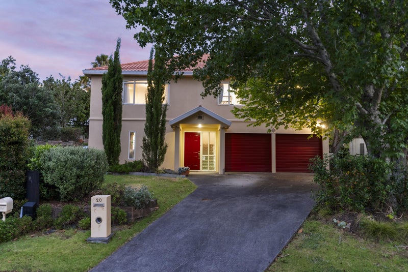 20 Margaret Henry Crescent, Oteha, Auckland - Carousel 2
