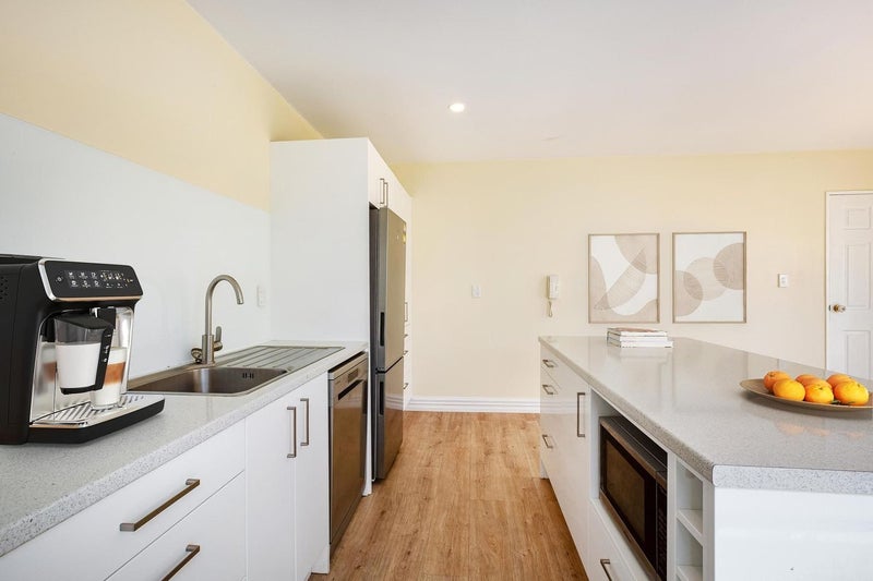 16G Hobson Street, Thorndon, Wellington - Carousel 2