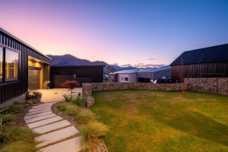42B Farrant Drive, Wanaka - Carousel 2