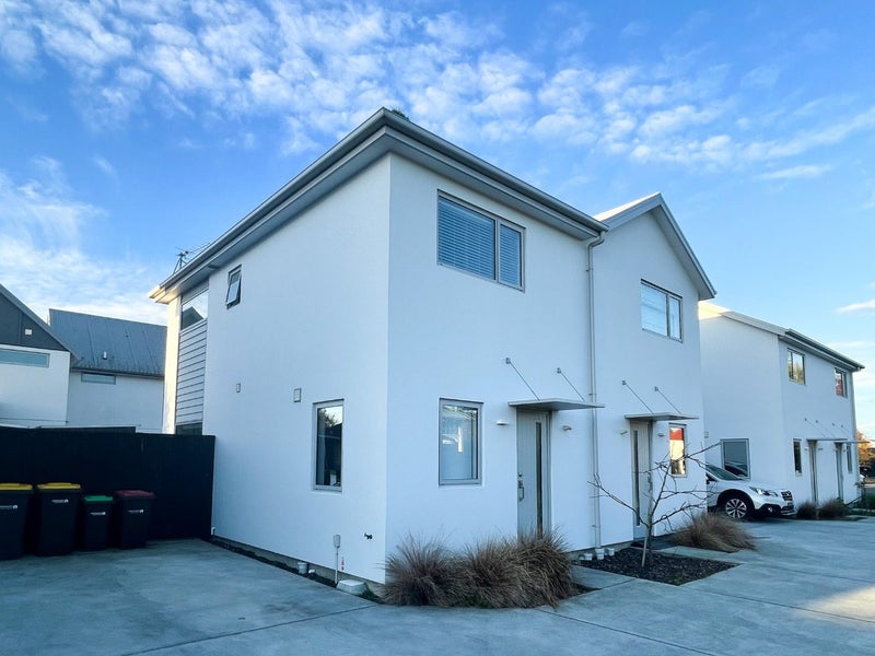 4/111 Osborne Street, Waltham, Christchurch - Carousel 1