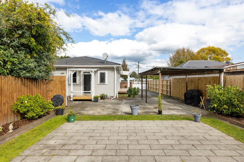 77 Bader Street, Bader, Hamilton - Carousel 1