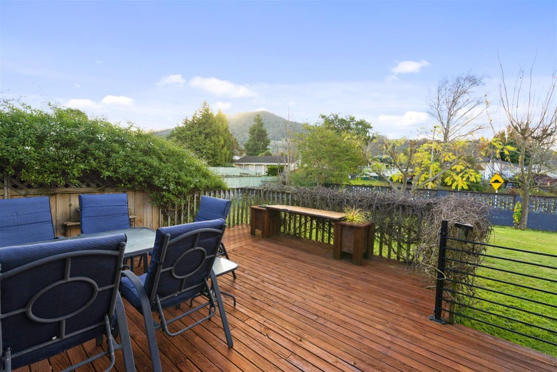 8 Roger Street, Pukehangi, Rotorua - Carousel 2