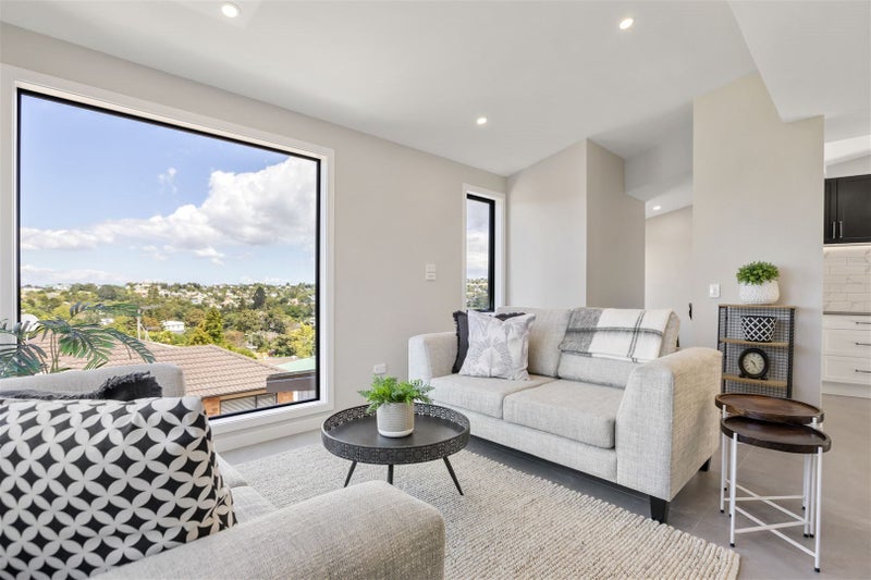 5B Reynolds Place, Torbay, Auckland - Carousel 2