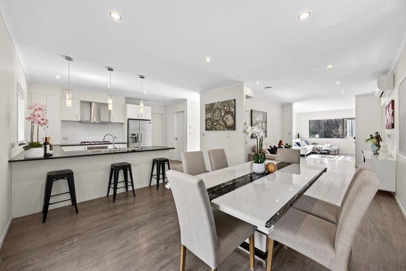 63 Silvana Drive, Flat Bush, Auckland - Carousel 1