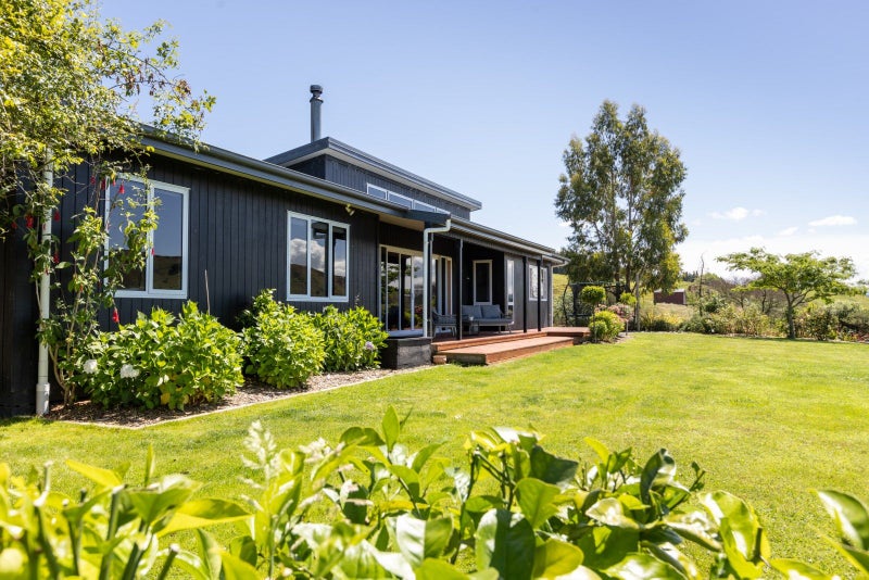 199 River Road, Otane - Carousel 2