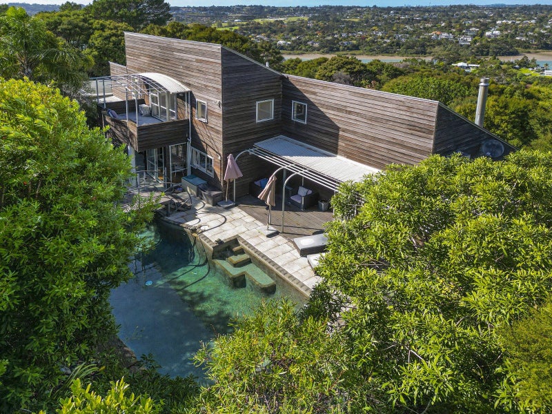 32 Te Araroa Drive, Paremoremo, Auckland - Carousel 15