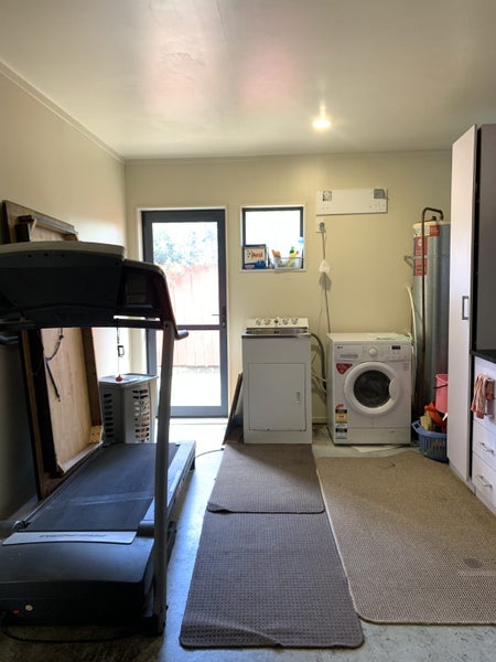 3 Carlas Way, Ranui, Auckland - Carousel 13