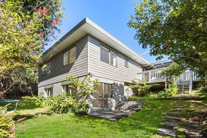 2/23 Ludlow Tce, Totara Vale, North Shore City - Carousel 1