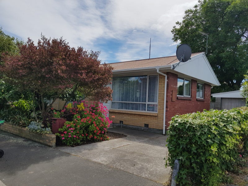 77 Dover Street, St Albans, Christchurch - Carousel 1