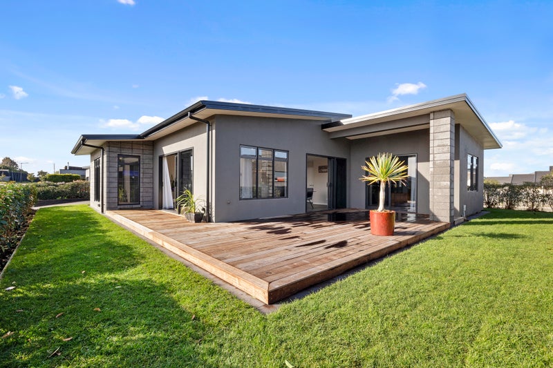 7 Kotare Drive, Waiwhakaiho, New Plymouth - Carousel 17