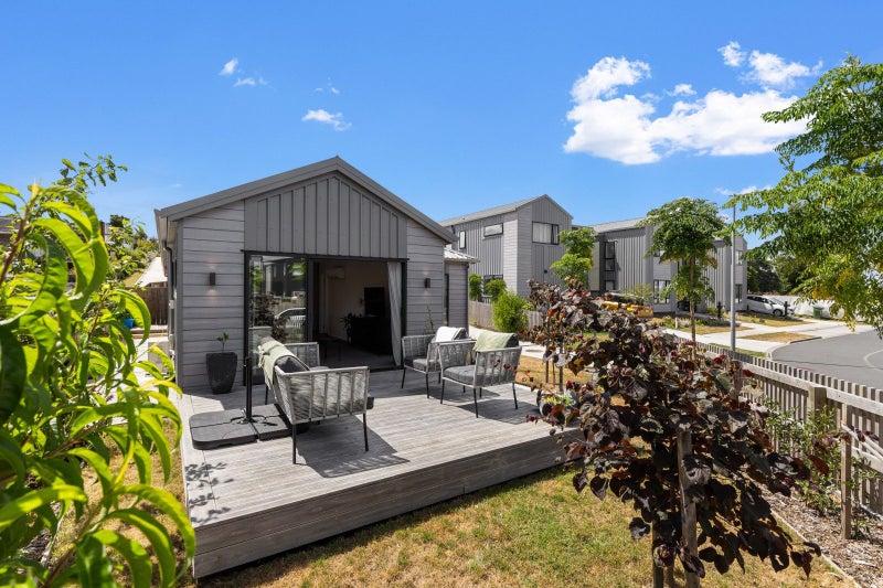 56 Jacks Landing Drive, Hamilton Lake, Hamilton - Carousel 19