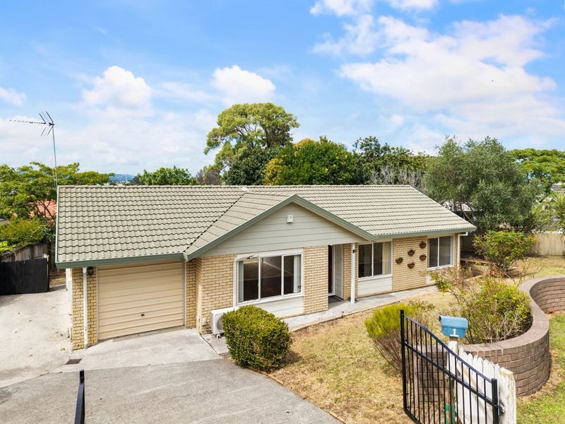 1 Skelton Avenue, Randwick Park, Auckland - Carousel 1