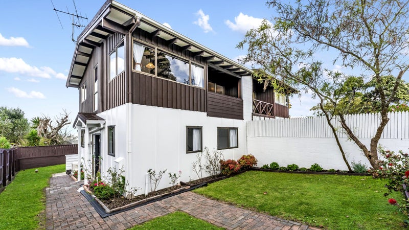 30 College Road, Saint Johns, Auckland - Carousel 1